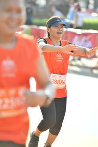 BIB: 281, 220, 7877
                            <button type="button" onclick="openModal(10666205)" class="btn btn-primary btn-sm float-right btn-popup" data-toggle="modal" data-target=".modal-high-quality">
                        <i class="fas fa-shopping-cart"></i> Add to Cart
                    </button>
                                            <button type="button" onclick="isThisMe(10666205, true)" class="btn btn-success btn-sm float-right btn-popup btn-isme hidden" data-toggle="tooltip" data-placement="bottom" title="นี่คือรูปของคุณใช่ไหม คลิกที่นี่เพื่อเอาเข้าอัลบั้ม">
                        <i class="fas fa-plus"></i> Add to album
                    </button>
                    <button type="button" onclick="isThisMe(10666205, false)" class="btn btn-warning btn-sm float-right btn-popup btn-isnotme hidden">
                        <i class="fas fa-ban"></i> Remove from album
                    </button>